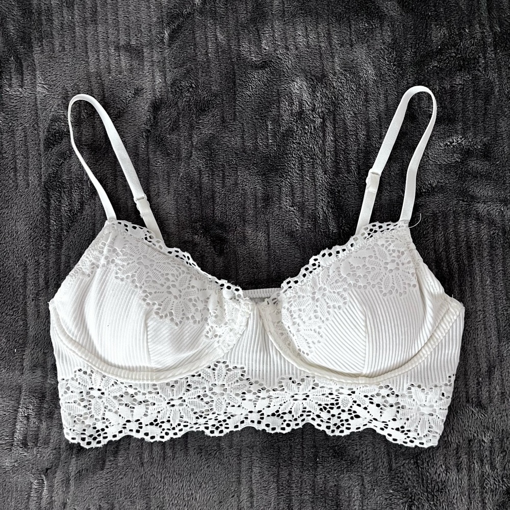 Lace crop top